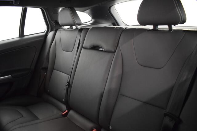 Volvo V60 T2 123pk AUT6 Polar+ Dynamic/ Trekhaak 1500kg/ Leer/ Stoel verw./ Xenon/ Navi