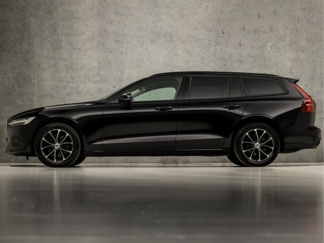 Volvo V60 2.0 B3 Sport 177Pk Automaat (APPLE CARPLAY, LEDER, CAMERA, GETINT GLAS, STUUR/STOELVERWARMING, ELEK SPORTSTOELEN, ADAPTIVE CRUISE, PARKEERSENSOREN, NIEUWSTAAT)