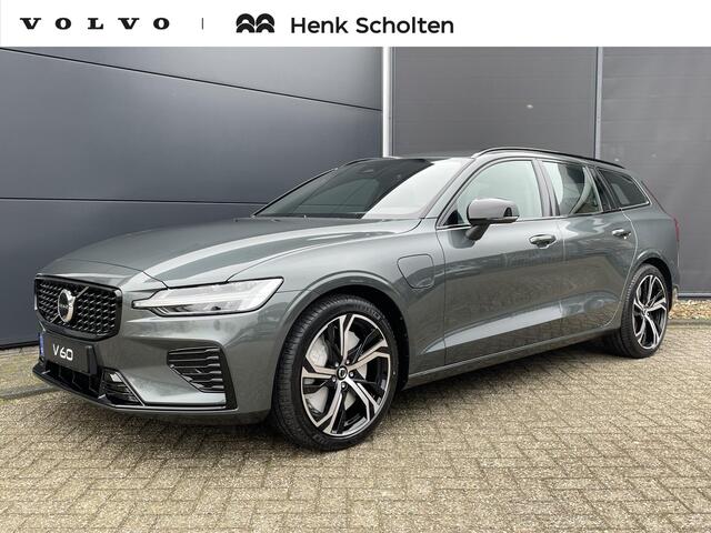 Volvo V60 2.0 T8 Plug-in hybrid AWD Plus Dark | Nappa Leder | 19" Velgen | Parkeercamera | Elektrische achterklep