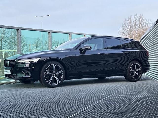Volvo V60 2.0 T8 Plug-in hybrid AWD Plus Dark PHEV, Automaat, Polestar engineered optimalisation, Stoelverwarming, Stuurverwarming, Park assist voor- en achter, Parkeercamera, Extra getinte ramen, Harman Kardon audio