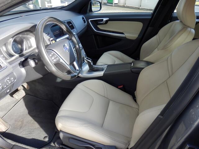 Volvo V60 1.5 T3 Polar+ Dyn. I 100 % dealer onderhouden I