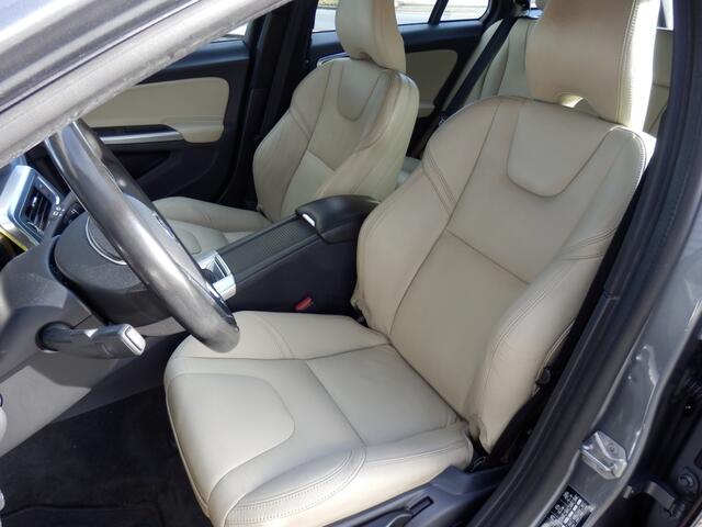 Volvo V60 1.5 T3 Polar+ Dyn. I 100 % dealer onderhouden I