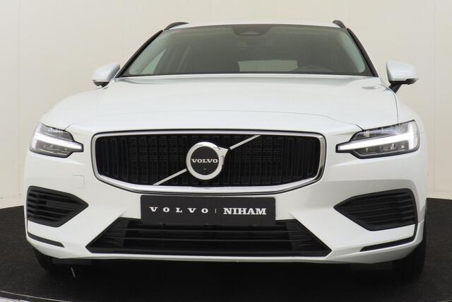 Volvo V60 T6 PLUG-IN HYBRID AWD CORE BUSINESS EDITION -HARMAN/KARDON|360°CAM|PRIVACY.GLAS|CLIMATE|KEYLESS|CARPLAY|19"
