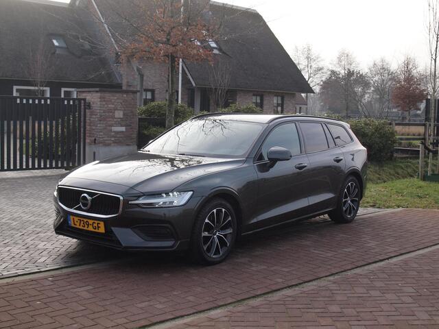 Volvo V60 2.0 B3 Momentum Advantage | Camera | Trekhaak | Apple Carplay | Cruise Control |