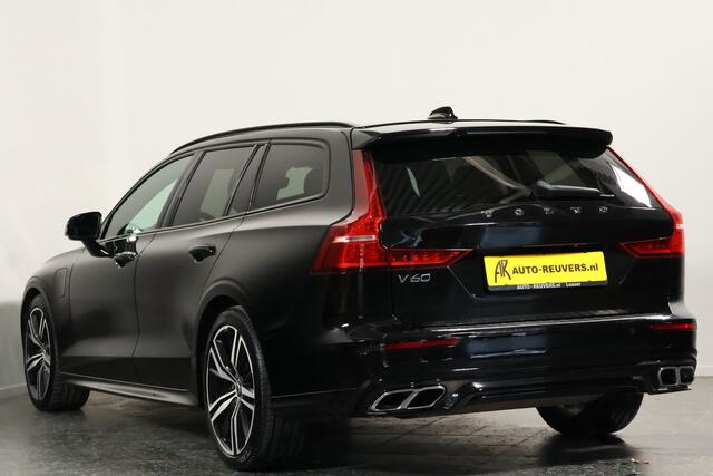 Volvo V60 2.0 T8 Twin Engine AWD R-Design / Pilot assist / HUD / Harmankardon / CarPlay