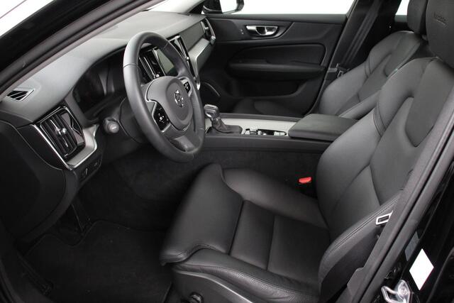 Volvo V60 2.0 T5 250pk Automaat Inscription Navigatie Apple Carpla/Android Auto Climate control Leder Parkeer sensoren Virtual Cockpit |Lichtmetalen velgen 18"