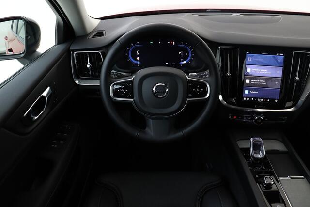 Volvo V60 B4 (M-HYBRID) PLUS DARK -GEVENT.LEDER|CAMERA|TREKHAAK|ADAP.CRUISE|POWER-SEATS|19"