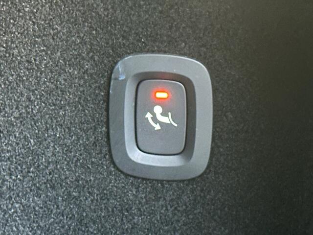 Volvo V60 2.0 B3 ESSENTIAL Automaat Navi Leer Cruise Trekhaak