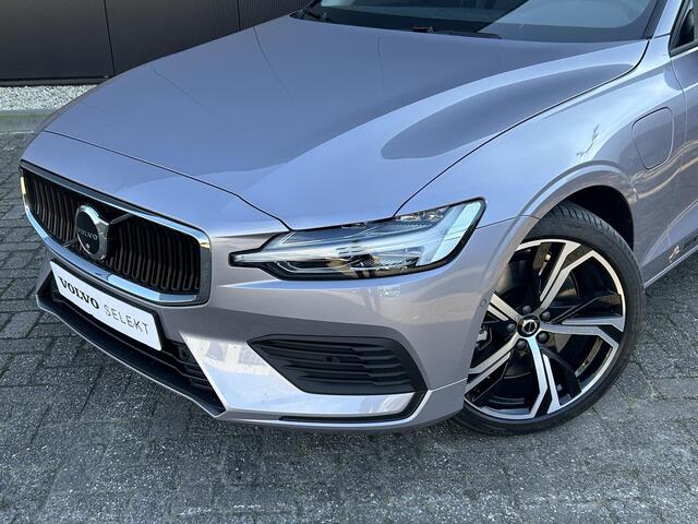Volvo V60 2.0 T6 Plug-in hybrid AWD Core Business Edition Harman Kardon audio / 360 camera