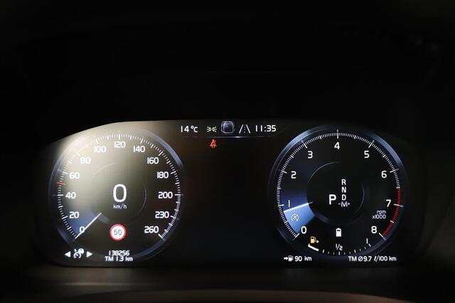 Volvo V60 2.0 B4 R-Design | Panoramadak | Harman Kardon |