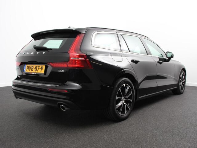 Volvo V60 2.0 B4 Momentum | Climate control | Cruise control adaptieve | Parkeersensoren | Achteruitrijd camera | LED | Verwarmde voorstoelen | Lane assist | Apple Carplay/ Android Auto
