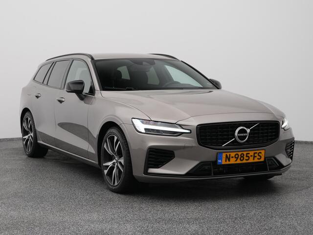 Volvo V60 2.0 T6 Recharge AWD R-Design | CAMERA | ADAPTIVE | STOEL- EN STUURVERW. | TREKHAAK
