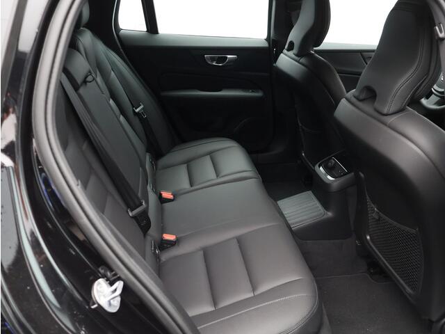 Volvo V60 T6 350PK Plug-in hybrid AWD Essential Edition / Adaptive Cruise / Lederen Bekleding / Stoel+Stuurverwarming / Parkassist Voor+Achter / BLIS / Trekhaak