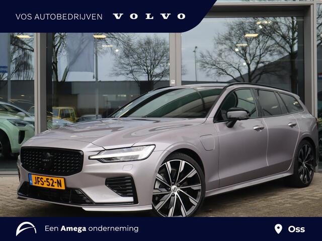 Volvo V60 2.0 T8 Plug-in hybrid AWD Ultra Dark | 20" Turbine Velgen | Exterieur Styling Kit | HEICO uitlaattips | Polestar Optimisation | 360-Camera | Schuif/kanteldak |