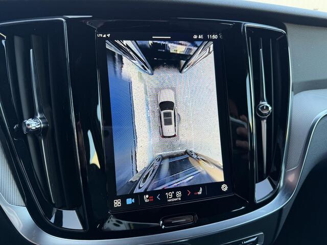 Volvo V60 2.0 T6 Plug-in hybrid AWD Plus Dark Adaptive Cruise Control / BLIS / 360 camera / Electr. stoelverstelling / Stoel-, stuur-, voorruit verwarming / Keyless drive /