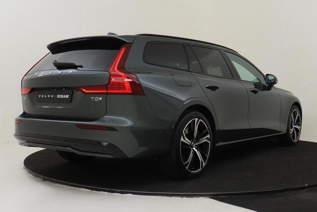 Volvo V60 T8 PLUG-IN HYBRID AWD PLUS PERFORMANCE ED. DARK -HARMAN/KARDON|360°CAM|PRIVACY.GLAS|VERW.VOORRUIT|POLESTAR|19"