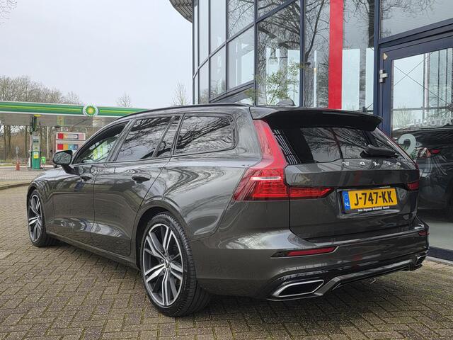 Volvo V60 2.0 B3 R-Design | Leder | Stoel/Stuur verwarming | Wegkl. Trekhaak | LM Velgen | Navigatie | Panoramadak |