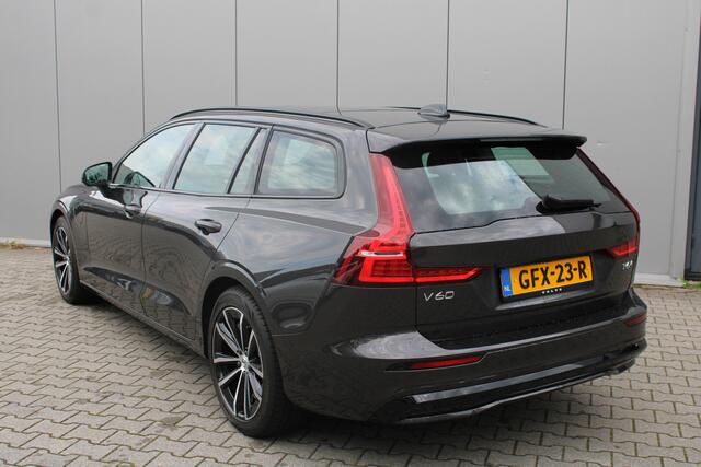 Volvo V60 T6 Plug-in hybrid AWD Plus Dark / 360° Camera / Audio Harman Kardon /
