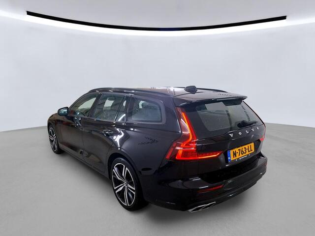 Volvo V60 2.0 B3 Momentum Advantage NL-AUTO | NAVI | LEDER