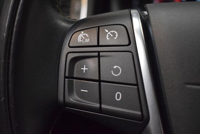 Volvo V60 2.0 T3 153pk Polar+ Leer/ Stoelverw./ Xenon/ PDC v+a