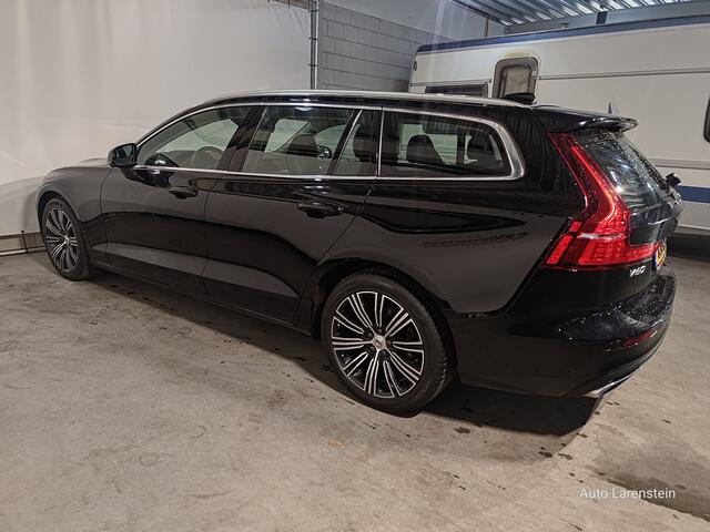 Volvo V60 B4 2.0i MHEV 211pk Inscription Leer, CarPlay, ACC, Trekhaak (1800kg), Navi, A.Camera