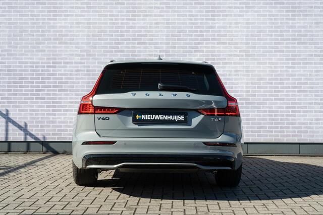 Volvo V60 2.0 T6 Plug-in hybrid AWD Plus Dark | Sportstoelen | Elektrisch inklapbare Trekhaak | Harman Kardon Audio | 360 Camera | Electrisch Verstelbare Stoelen |