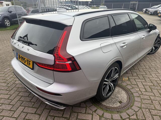 Volvo V60 2.0 T4 R-Design | Standkachel | Volvo on Call | Stoelverwarming V+A | Stuurverwarming | DAB | Adaptieve cruise | Keyless entry/start | 19"lm velgen | Leder | Apple carplay/android auto |