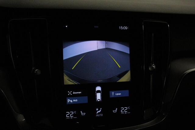 Volvo V60 2.0 T6 Recharge AWD R-Design | Navigatie | Harman Kardon | Camera | Adaptive Cruise Control | 19 Inch Lichtmetalen Velgen |