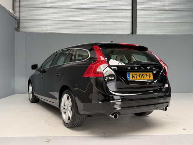 Volvo V60 1.5 T3 Nordic+ Automaat|Leder|Xenon|Cruise