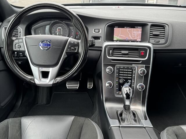 Volvo V60 2.0 T4 R-Design