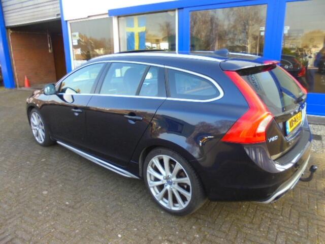 Volvo V60 1.5 T3 SUMMUM,AUT,ALLE DENKBARE OPTIES!!!! ,1E EIG, ORG NL, NW STAAT!!