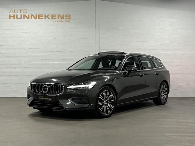 Volvo V60 2.0 T6 Recharge AWD Inscription Open dak | Stuur-/stoelverwarming | Achteruitrij camera | Harman Kardon | Cruise control | Carplay