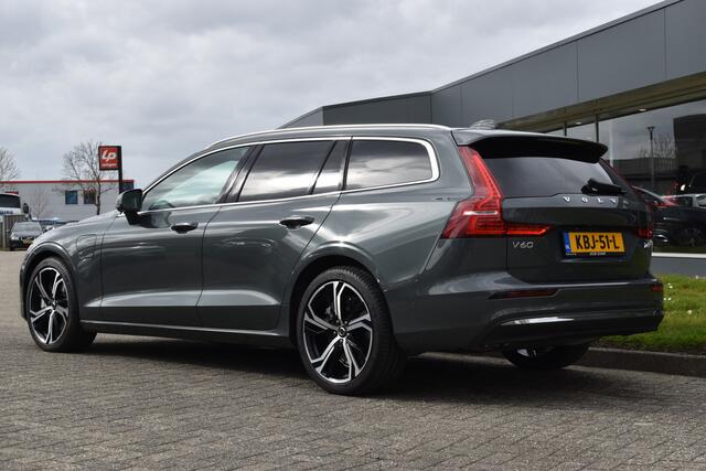 Volvo V60 T6 350PK Plug-in hybrid AWD Ultra Dark | Demo | Blis | Stoelventilatie | Massage Stoelen | Panodak | 360 Camera | B&W