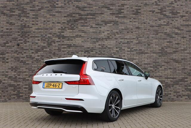 Volvo V60 T6 Plug-in hybrid AWD Plus Dark | PHEV | Long Range | Pilot Assist | Trekhaak | Panoramadak | Rijklaarprijs - incl.garantie