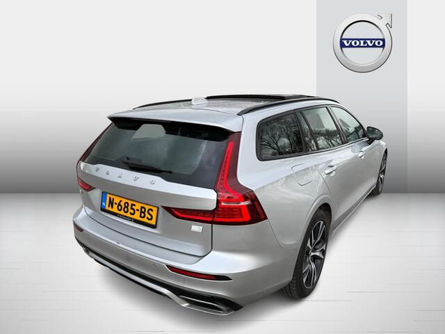 Volvo V60 2.0 T6 Recharge AWD R-Design