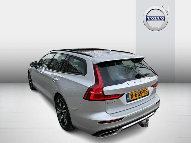 Volvo V60 2.0 T6 Recharge AWD R-Design