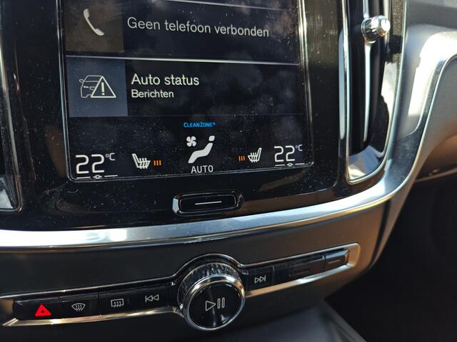 Volvo V60 T4 Momentum Pro | Rijklaarprijs | Trekhaak | Leer | Intellisafe |
