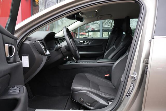 Volvo V60 2.0 D4 Momentum Pro | Origineel NL | Trekhaak | Polestar Engineered | Navigatie | Cruise Control |