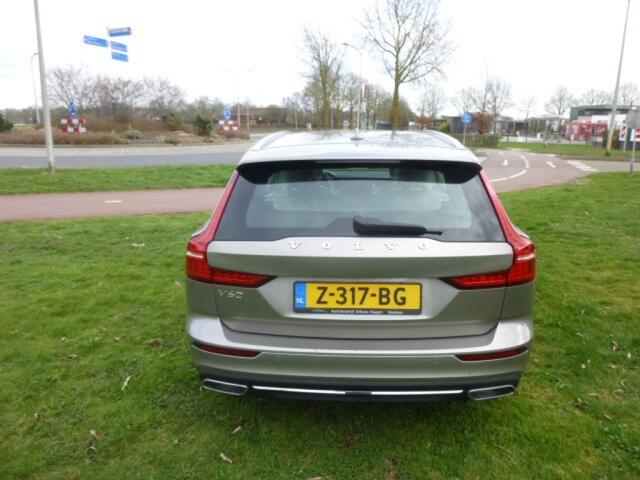 Volvo V60 2.0 D3 INSCRIPTION