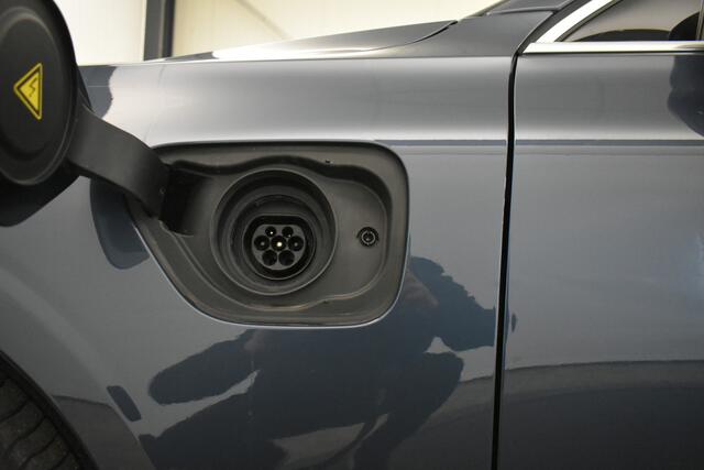 Volvo V60 2.0 T6 Recharge AWD PHEV R-Design 360°Camera Vol Leder