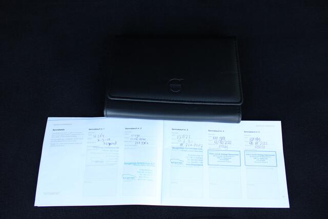 Volvo V60 T3 Automaat Polar+ | Stoelverwarming | Navigatie | Bluetooth | Climate control | Cruise control |