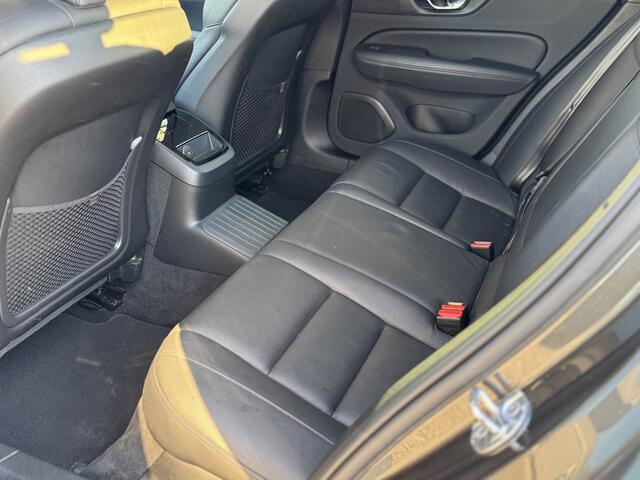 Volvo V60 2.0 T6 Recharge AWD Inscription Pano | Pilot Ass. | Camera |