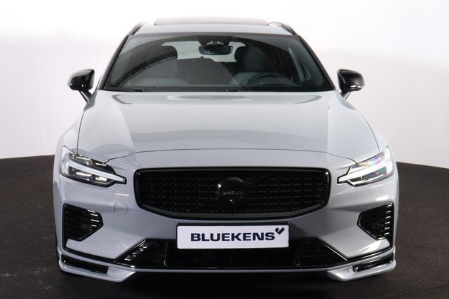 Volvo V60 T8 AWD Plus Dark - HEICO Performance Edition - Panoramisch schuif-/kanteldak - Head-up Display - Intellisafe Assist/Surround - 360 graden camera - Verwarmbare voorstoelen - Verwambare achterbank - Verwarmbaar stuurwiel - Heico Bodykit incl. sportuitlaatsy