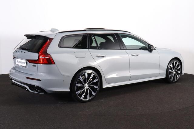 Volvo V60 T8 AWD Plus Dark - HEICO Performance Edition - Panoramisch schuif-/kanteldak - Head-up Display - Intellisafe Assist/Surround - 360 graden camera - Verwarmbare voorstoelen - Verwambare achterbank - Verwarmbaar stuurwiel - Heico Bodykit incl. sportuitlaatsy