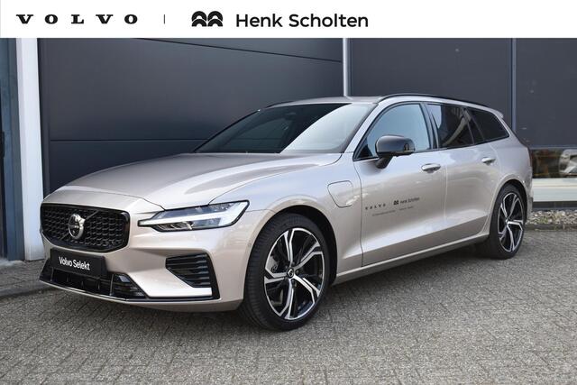 Volvo V60 2.0 T8 Plug-in hybrid AWD Ultra Dark Panorama/schuifdak | 360 camera | Extra getint glas achter | Elektrische stoelen met geheugen functie | Elektrische achterklep | BLIS