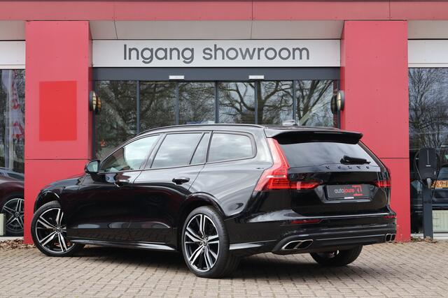 Volvo V60 2.0 B3 Momentum | Origineel NL | ACC | Camera | Leder | Stuur- en stoelverwarming |