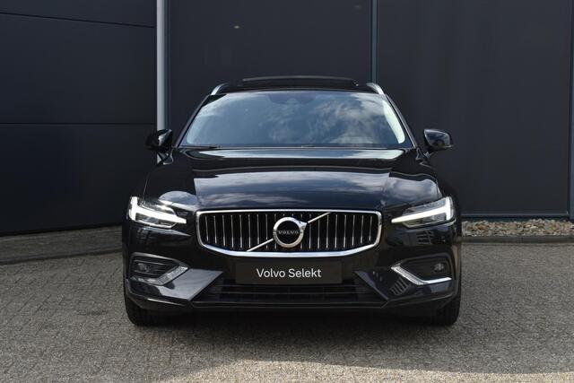 Volvo V60 B3 Inscription | Semi Elektrische Wegklapbare Trekhaak | Elektrische bedienbare voorstoelen | Adaptive Cruise Control | Panoramadak | Parkeerverwarming | BLIS | Parkeersensoren voor + achter | Parkeercamera | Harman Kardon Premium Audio