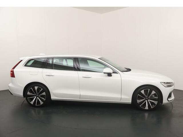 Volvo V60 2.0 T6 Plug-in hybrid AWD 350 pk Essential Bright | Leder | Camera | Google Navi | Adapt. cruise | 2.000KG trekgew. |