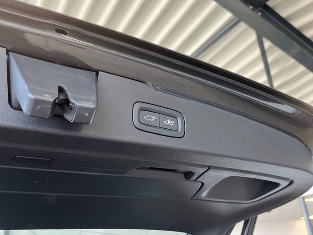 Volvo V60 2.0 T6 Recharge AWD R-Design - Volleder - Memory - Dodehoek