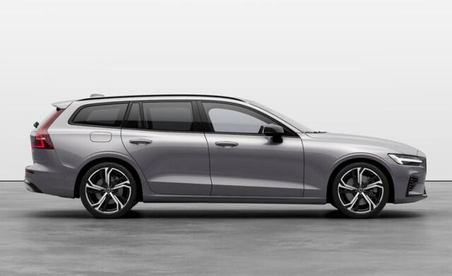 Volvo V60 T6 350PK Automaat Plug-in hybrid AWD Plus Dark / Harman Kardon / 19"velgen / 360 Camera / Elektrisch bedienbare voorstoelen met geheugen / Pilot assist / Adaptive cruise control /